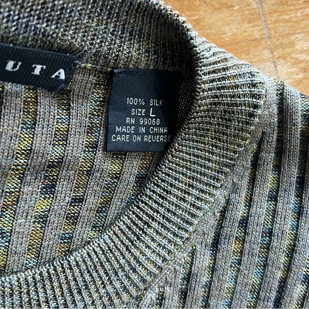Baracuta 100% Silk Sweater Top Olive Green Ribbed Soft & Stretchy Size LARGE
